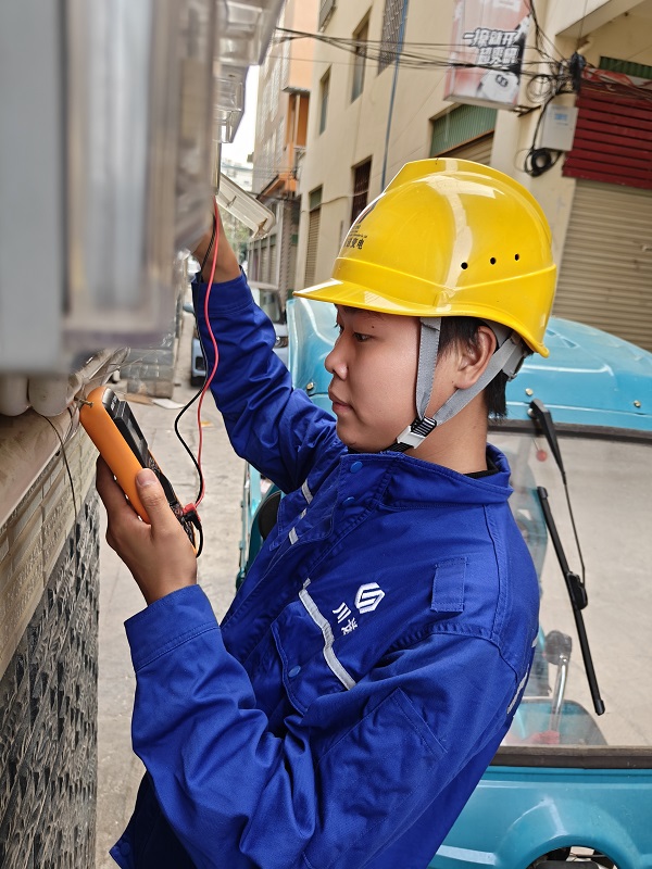 1683871065007069360.jpg 劉利榮1.jpg